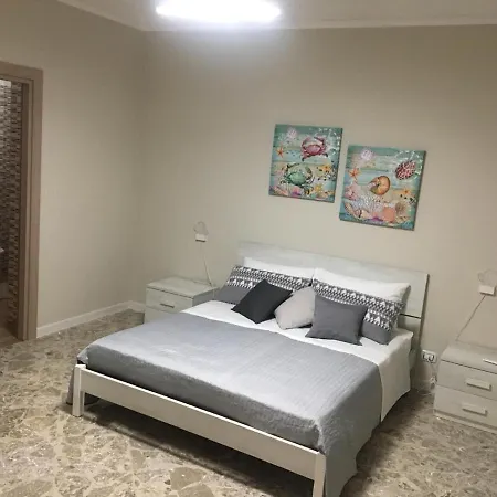 Alojamento de Acomodação e Pequeno-almoço Amores Bisceglie