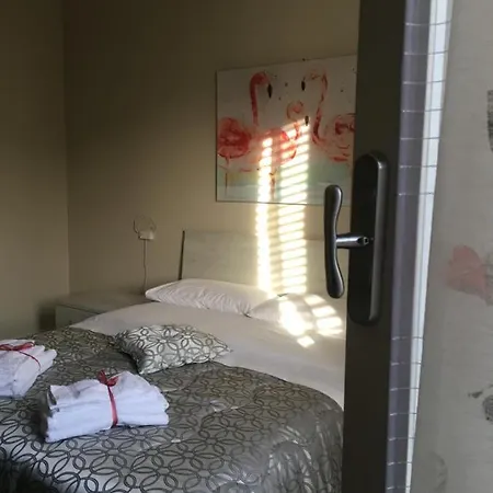 فندق مبيت وإفطار Amores 4*