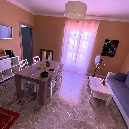 فندق مبيت وإفطار Amores 4*