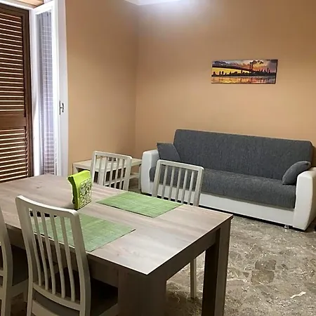 Amores فندق مبيت وإفطار 4*
